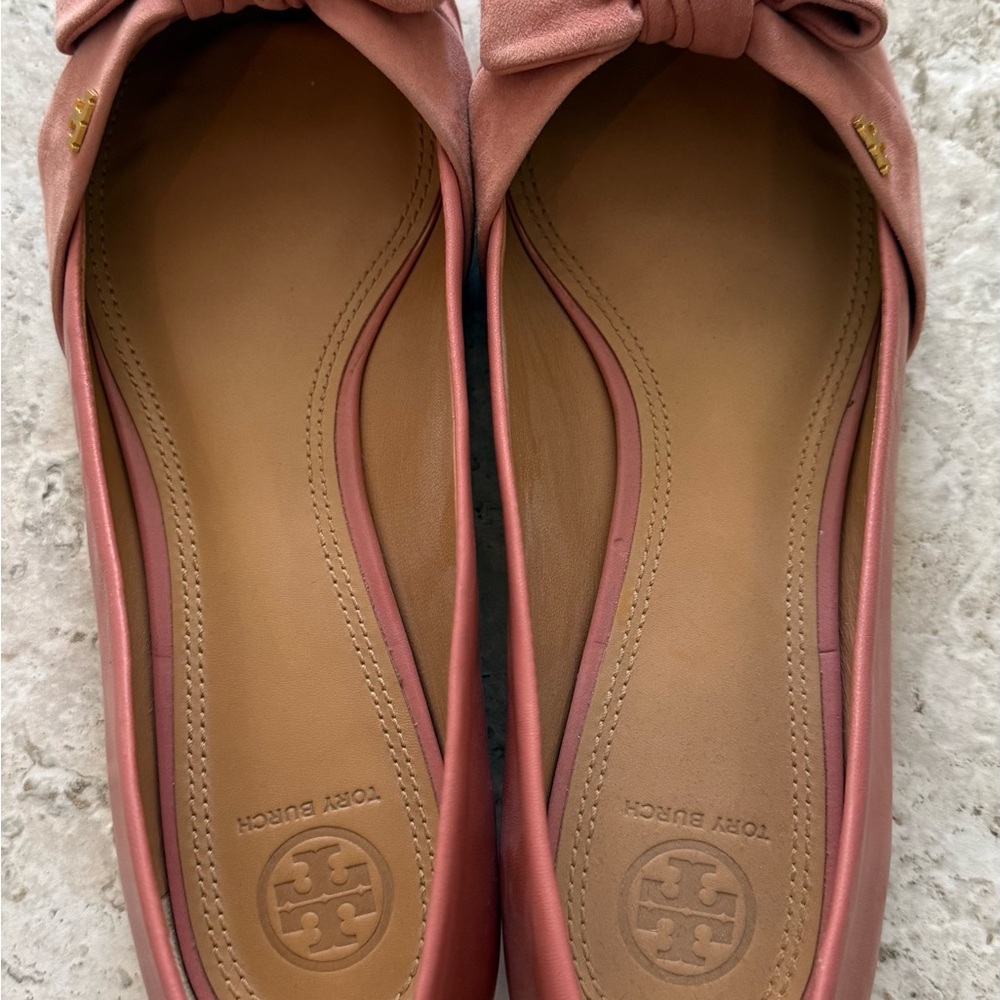 Tory Burch Pink Bow Flats - Picture 6 of 9
